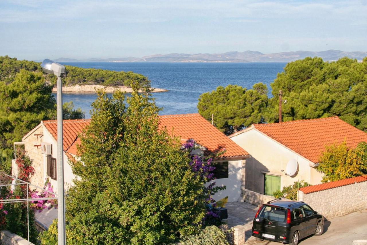 Apartments By The Sea Splitska, Brac - 2923 Postira Εξωτερικό φωτογραφία