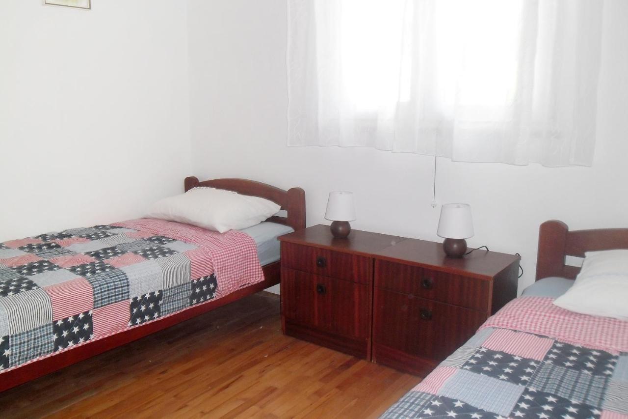 Apartments By The Sea Splitska, Brac - 2923 Postira Εξωτερικό φωτογραφία