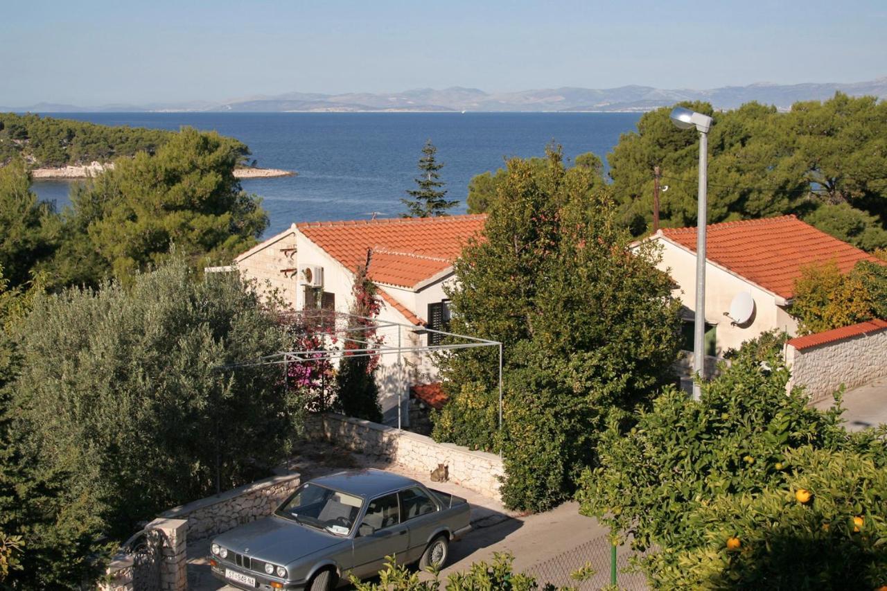Apartments By The Sea Splitska, Brac - 2923 Postira Εξωτερικό φωτογραφία