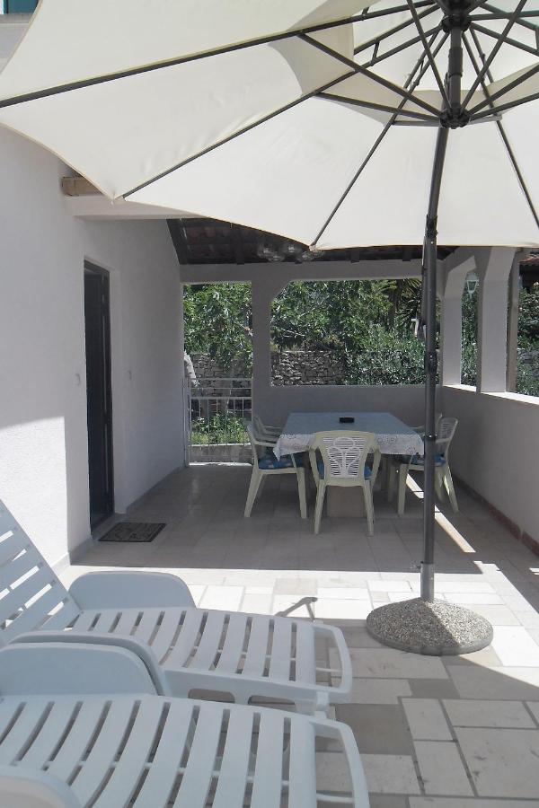 Apartments By The Sea Splitska, Brac - 2923 Postira Εξωτερικό φωτογραφία